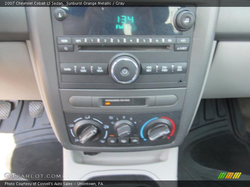 Sunburst Orange Metallic / Gray 2007 Chevrolet Cobalt LS Sedan