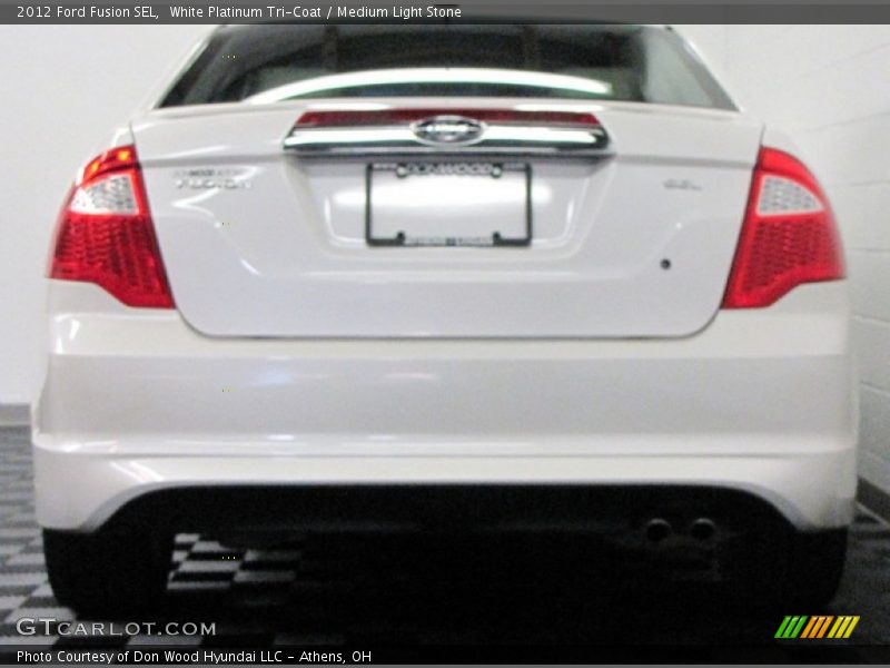 White Platinum Tri-Coat / Medium Light Stone 2012 Ford Fusion SEL