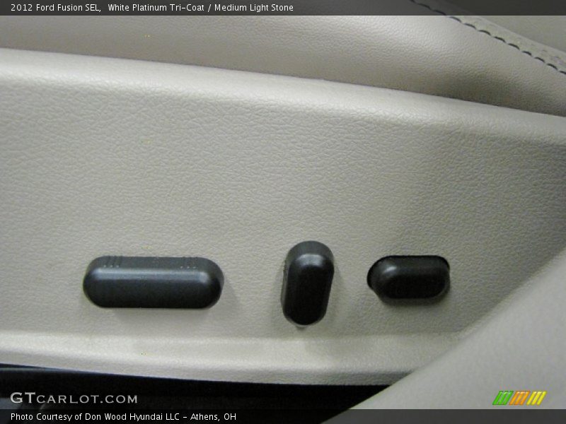 White Platinum Tri-Coat / Medium Light Stone 2012 Ford Fusion SEL