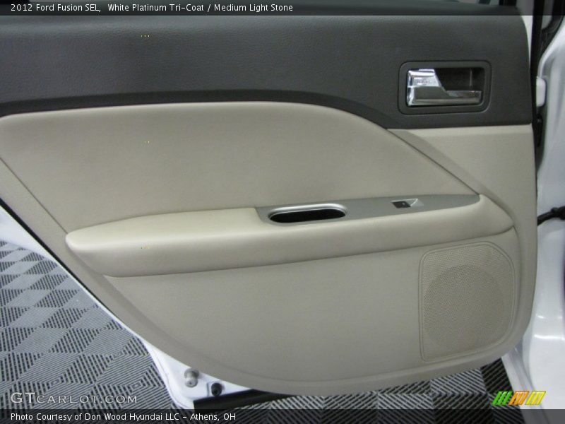 White Platinum Tri-Coat / Medium Light Stone 2012 Ford Fusion SEL