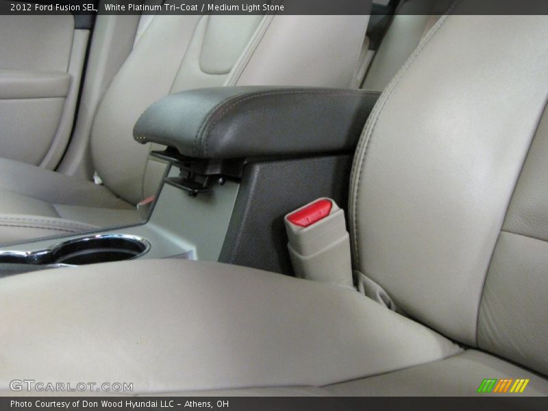 White Platinum Tri-Coat / Medium Light Stone 2012 Ford Fusion SEL