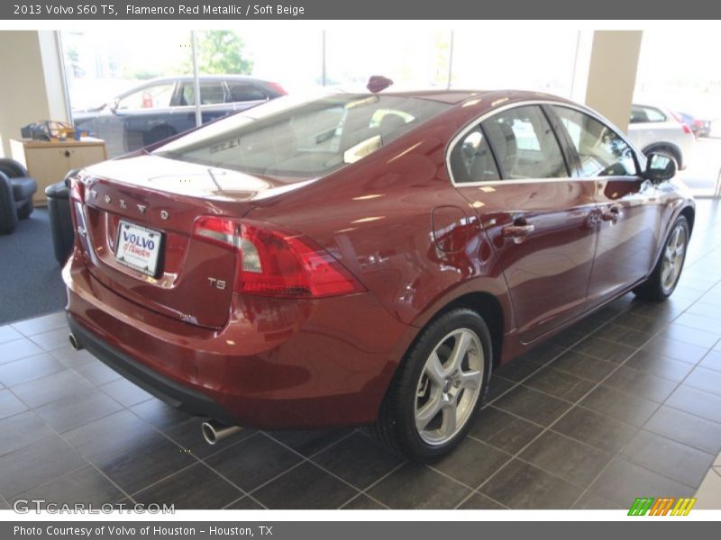 Flamenco Red Metallic / Soft Beige 2013 Volvo S60 T5