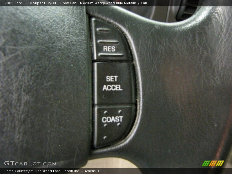 Medium Wedgewood Blue Metallic / Tan 2005 Ford F250 Super Duty XLT Crew Cab