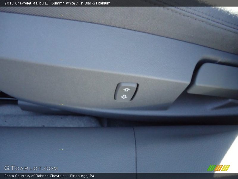 Summit White / Jet Black/Titanium 2013 Chevrolet Malibu LS