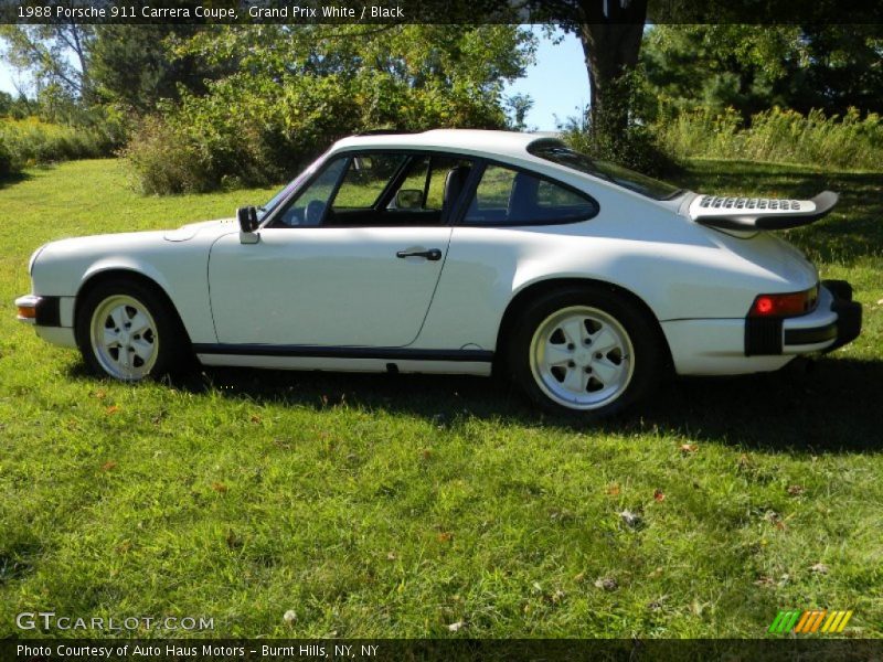 Grand Prix White / Black 1988 Porsche 911 Carrera Coupe