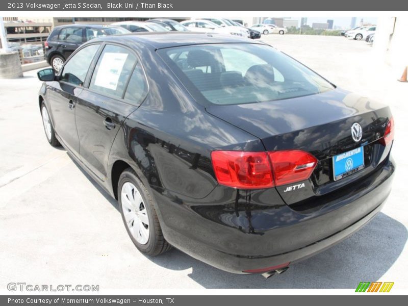 Black Uni / Titan Black 2013 Volkswagen Jetta S Sedan