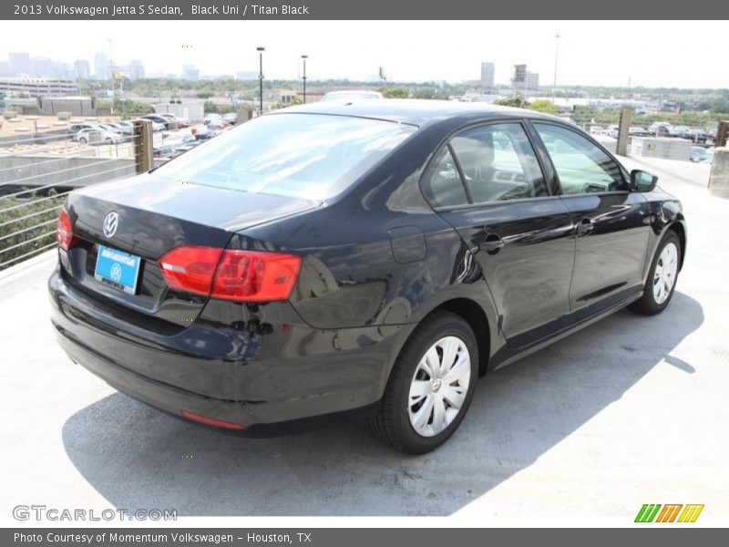 Black Uni / Titan Black 2013 Volkswagen Jetta S Sedan