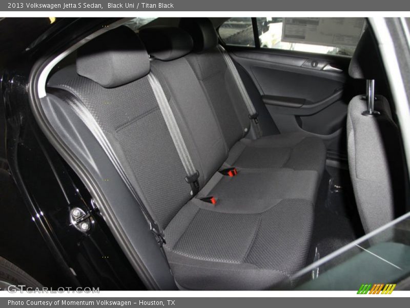 Black Uni / Titan Black 2013 Volkswagen Jetta S Sedan