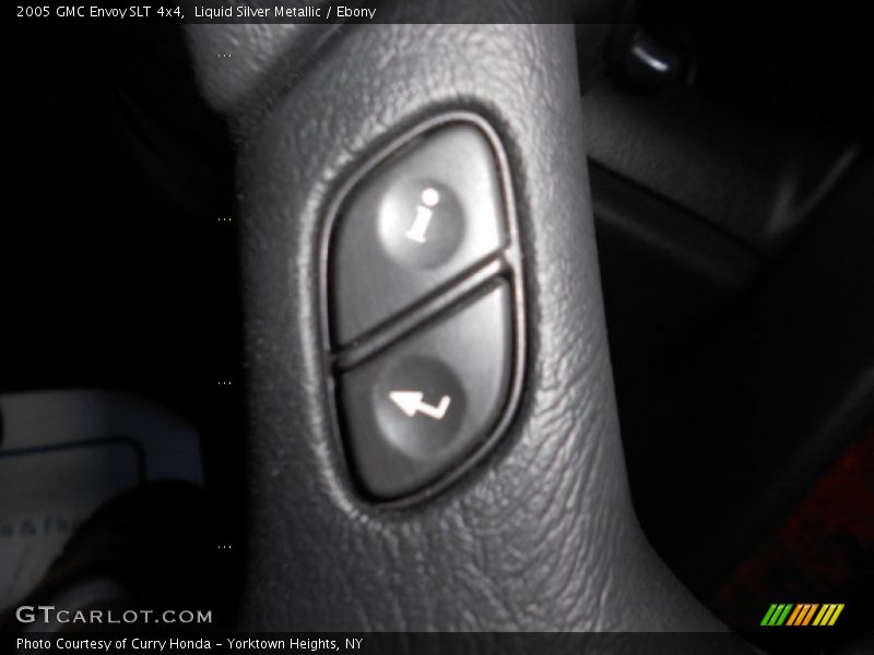 Liquid Silver Metallic / Ebony 2005 GMC Envoy SLT 4x4