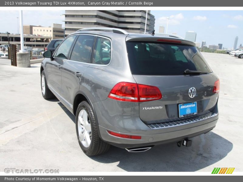 Canyon Gray Metallic / Cornsilk Beige 2013 Volkswagen Touareg TDI Lux 4XMotion