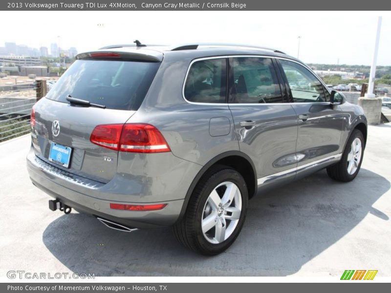 Canyon Gray Metallic / Cornsilk Beige 2013 Volkswagen Touareg TDI Lux 4XMotion