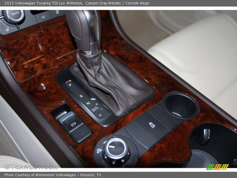 Canyon Gray Metallic / Cornsilk Beige 2013 Volkswagen Touareg TDI Lux 4XMotion