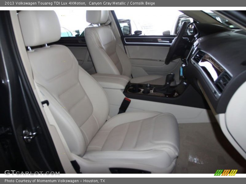 Canyon Gray Metallic / Cornsilk Beige 2013 Volkswagen Touareg TDI Lux 4XMotion
