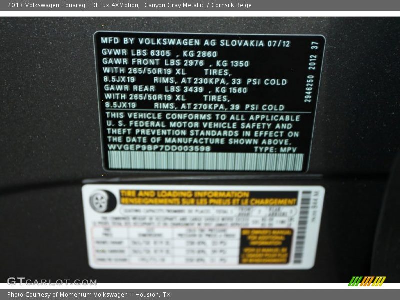 Canyon Gray Metallic / Cornsilk Beige 2013 Volkswagen Touareg TDI Lux 4XMotion