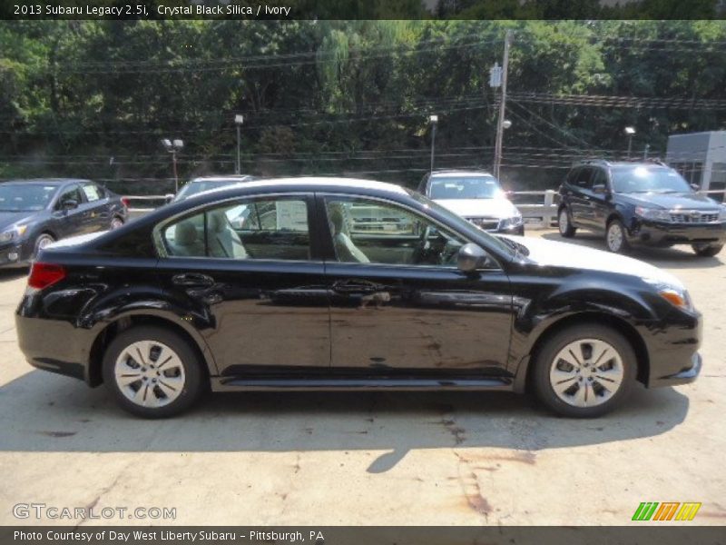 Crystal Black Silica / Ivory 2013 Subaru Legacy 2.5i