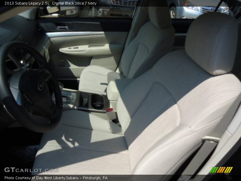 Crystal Black Silica / Ivory 2013 Subaru Legacy 2.5i