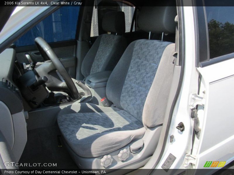 Clear White / Gray 2006 Kia Sorento LX 4x4