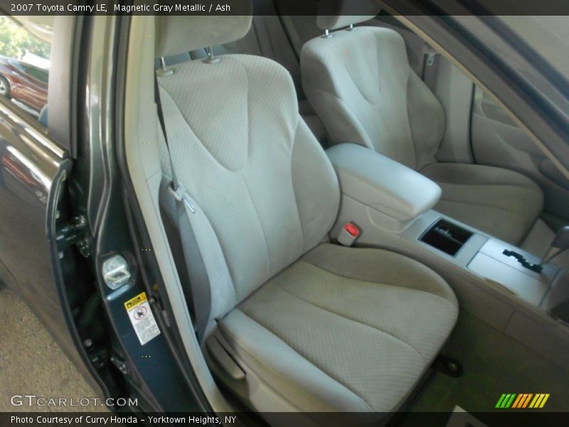 Magnetic Gray Metallic / Ash 2007 Toyota Camry LE