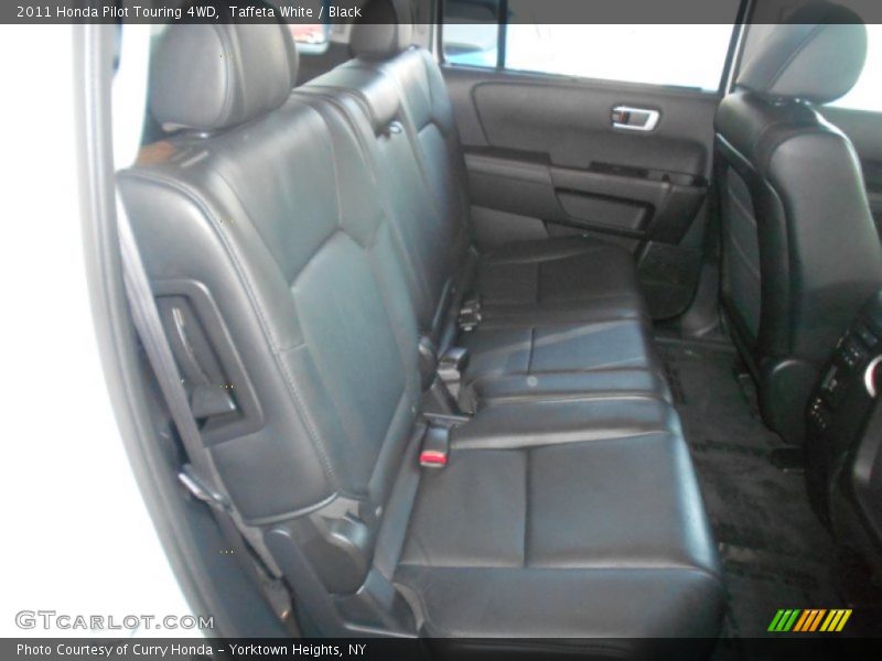 Taffeta White / Black 2011 Honda Pilot Touring 4WD