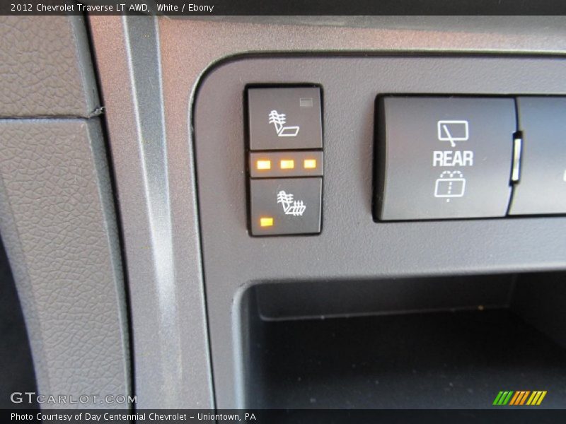 White / Ebony 2012 Chevrolet Traverse LT AWD