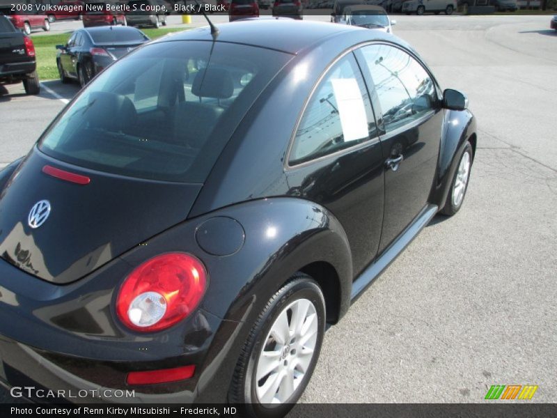 Black / Black 2008 Volkswagen New Beetle S Coupe