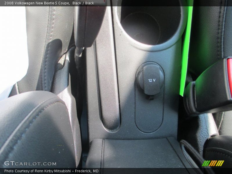 Black / Black 2008 Volkswagen New Beetle S Coupe