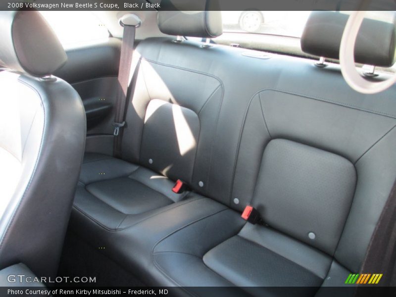 Black / Black 2008 Volkswagen New Beetle S Coupe