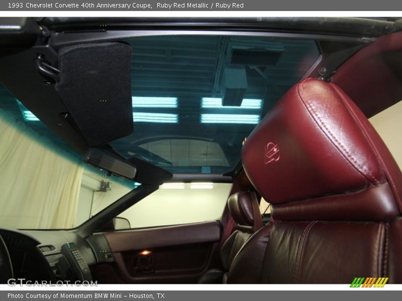 Sunroof of 1993 Corvette 40th Anniversary Coupe