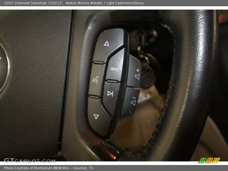 Controls of 2007 Suburban 1500 LT
