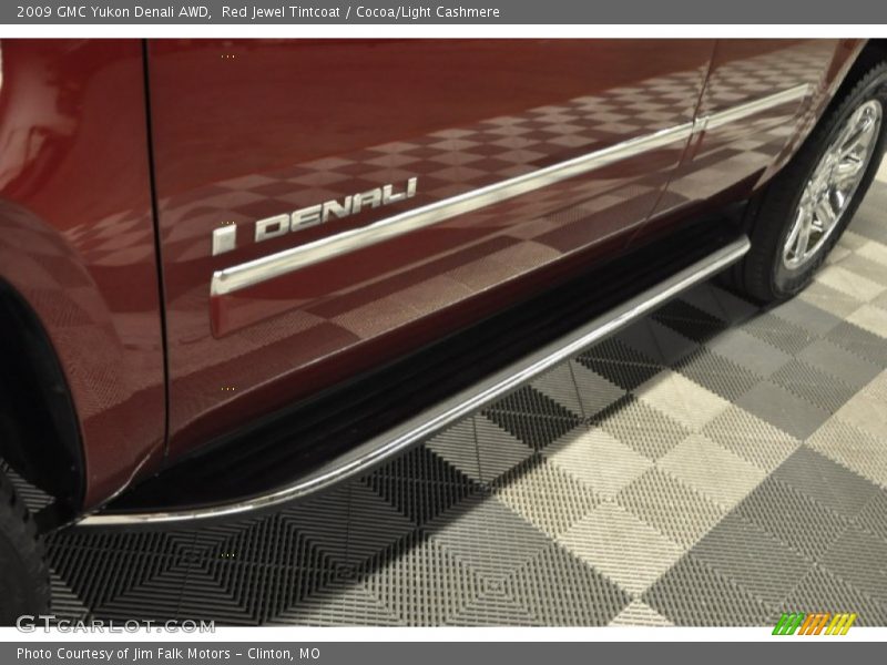 Red Jewel Tintcoat / Cocoa/Light Cashmere 2009 GMC Yukon Denali AWD