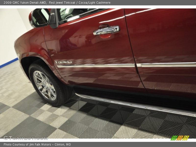 Red Jewel Tintcoat / Cocoa/Light Cashmere 2009 GMC Yukon Denali AWD