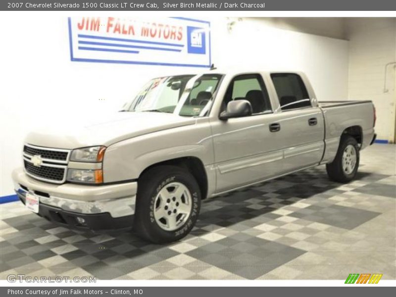 Silver Birch Metallic / Dark Charcoal 2007 Chevrolet Silverado 1500 Classic LT Crew Cab
