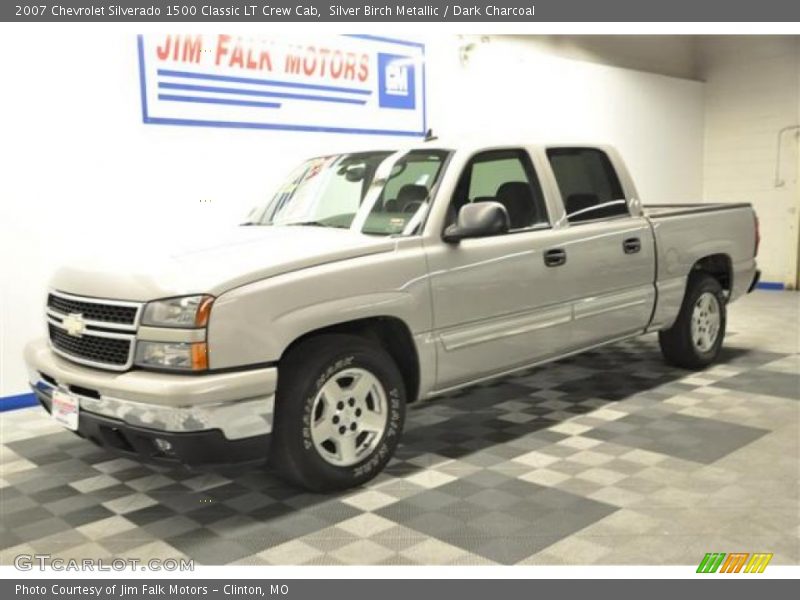 Silver Birch Metallic / Dark Charcoal 2007 Chevrolet Silverado 1500 Classic LT Crew Cab