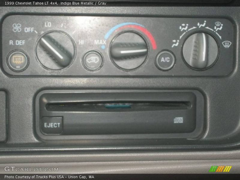 Controls of 1999 Tahoe LT 4x4