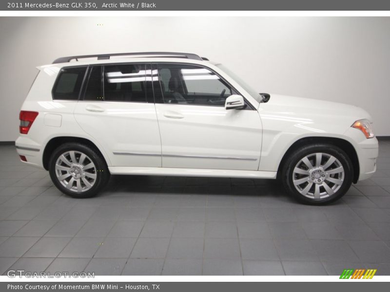 Arctic White / Black 2011 Mercedes-Benz GLK 350