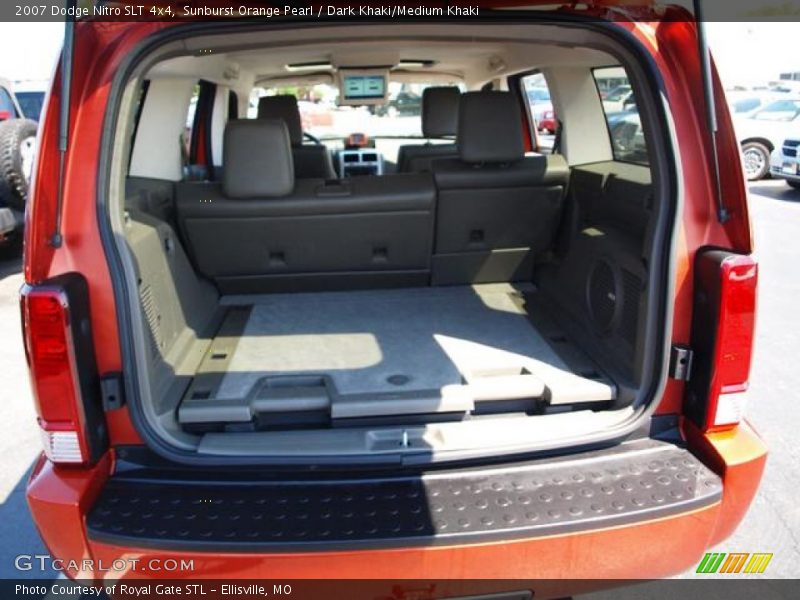 Sunburst Orange Pearl / Dark Khaki/Medium Khaki 2007 Dodge Nitro SLT 4x4