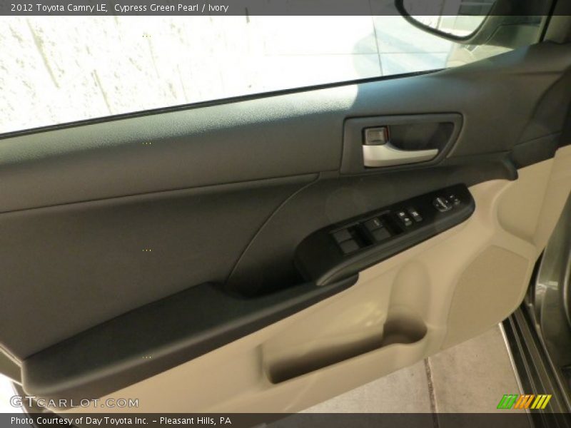 Cypress Green Pearl / Ivory 2012 Toyota Camry LE