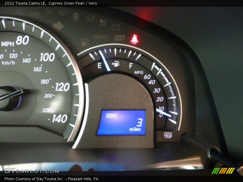 Cypress Green Pearl / Ivory 2012 Toyota Camry LE