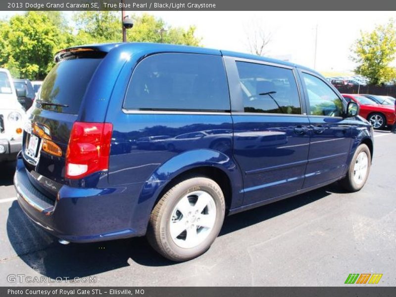  2013 Grand Caravan SE True Blue Pearl