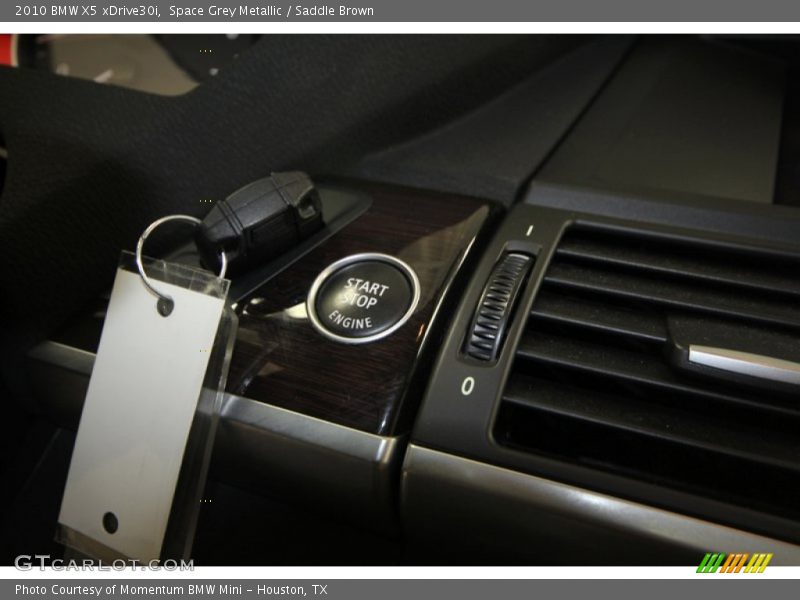 Space Grey Metallic / Saddle Brown 2010 BMW X5 xDrive30i