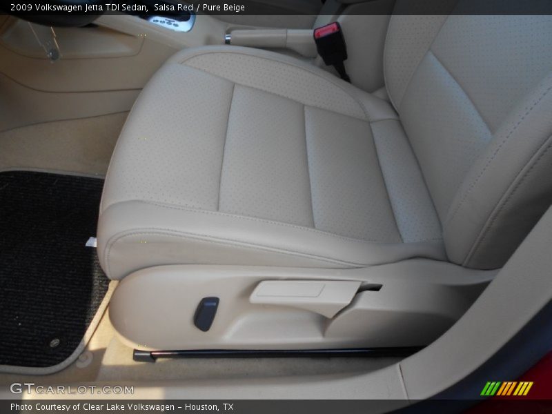 Salsa Red / Pure Beige 2009 Volkswagen Jetta TDI Sedan