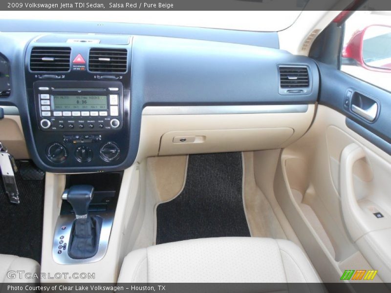 Salsa Red / Pure Beige 2009 Volkswagen Jetta TDI Sedan