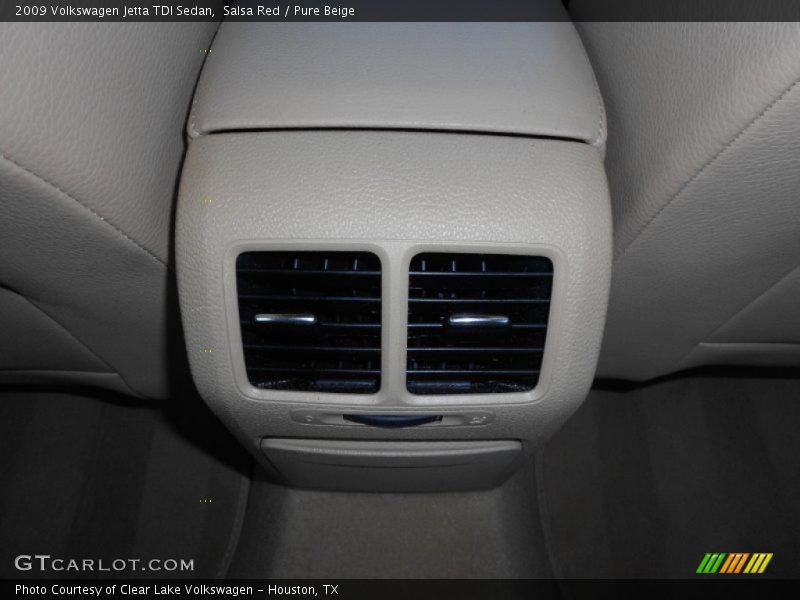 Salsa Red / Pure Beige 2009 Volkswagen Jetta TDI Sedan
