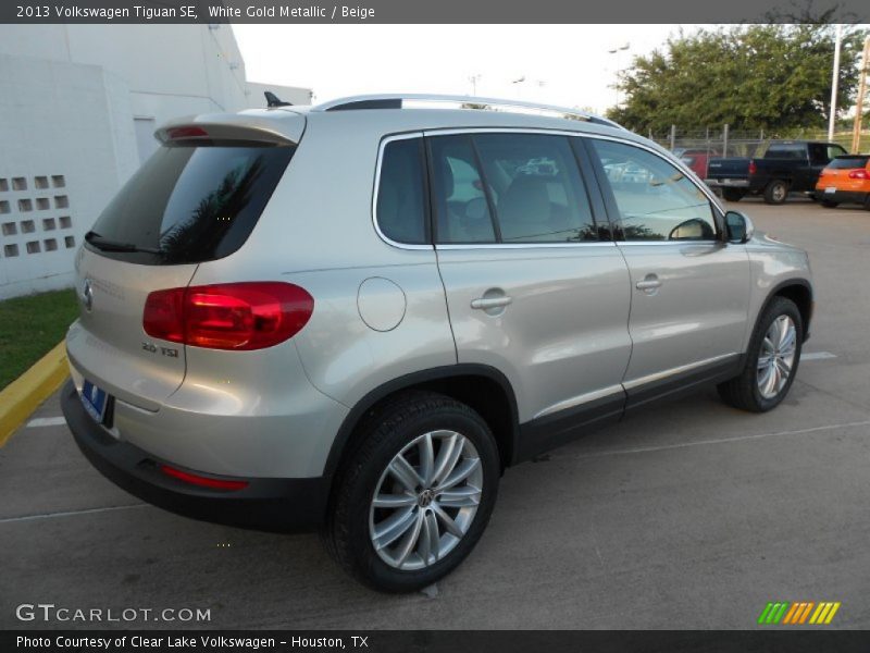 White Gold Metallic / Beige 2013 Volkswagen Tiguan SE