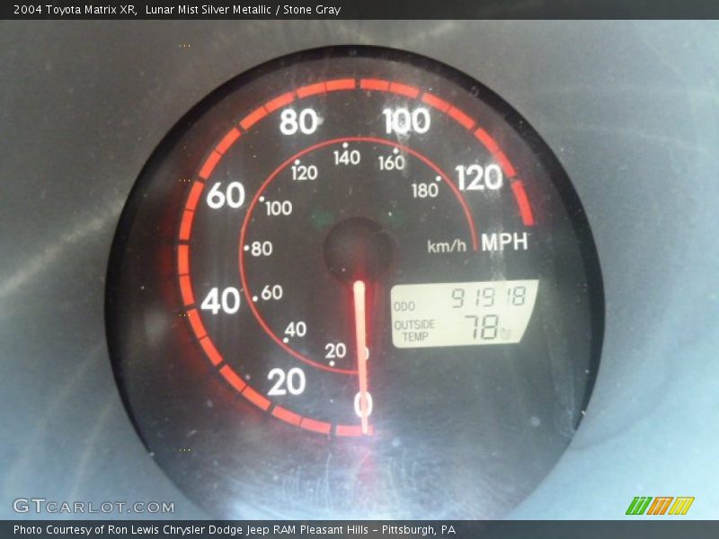 Lunar Mist Silver Metallic / Stone Gray 2004 Toyota Matrix XR
