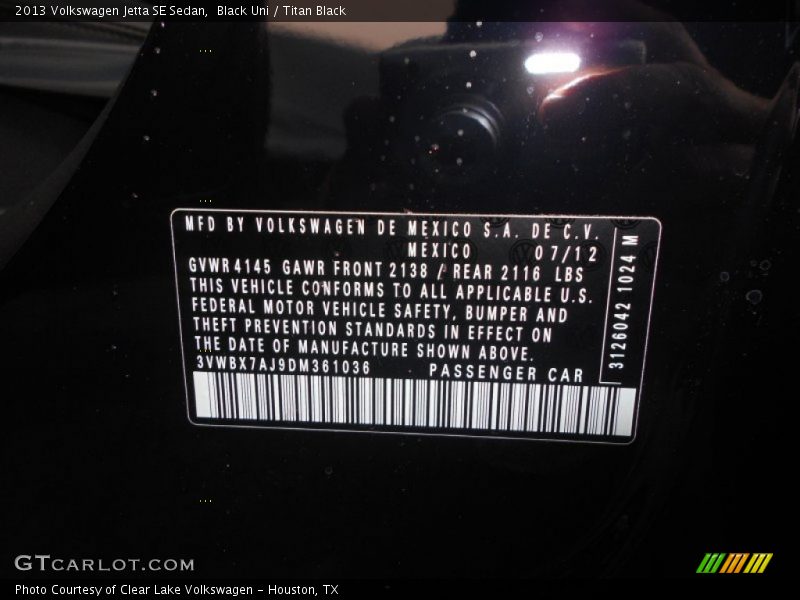 Black Uni / Titan Black 2013 Volkswagen Jetta SE Sedan