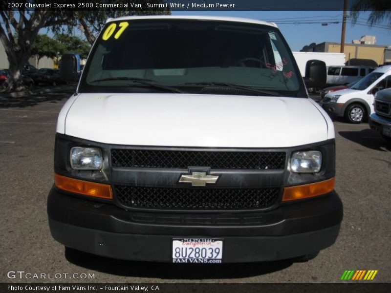Summit White / Medium Pewter 2007 Chevrolet Express 2500 Commercial Van
