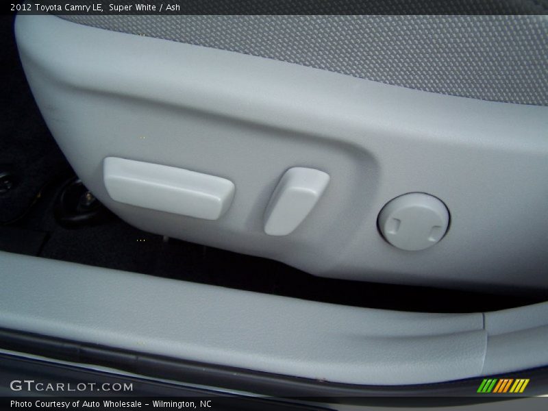 Super White / Ash 2012 Toyota Camry LE