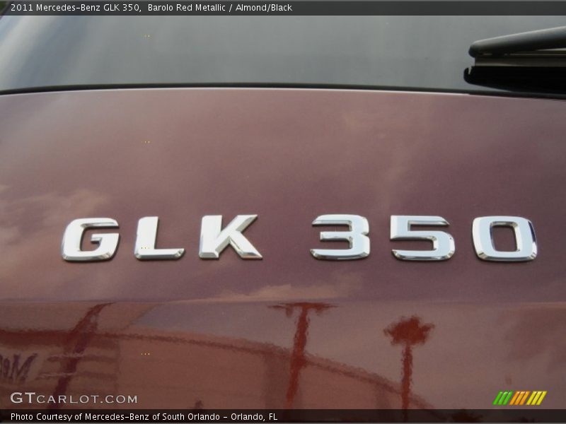 Barolo Red Metallic / Almond/Black 2011 Mercedes-Benz GLK 350