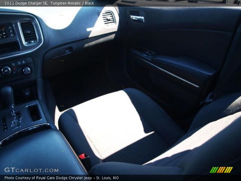 Tungsten Metallic / Black 2011 Dodge Charger SE